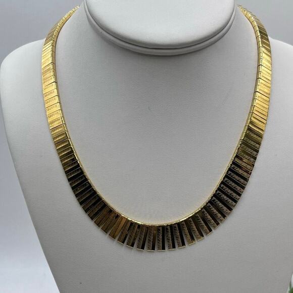 Napier Choker Gold Tone Egyptian Revival Tailored Signed VTG 80s Collar Necklace - Picture 1 of 11